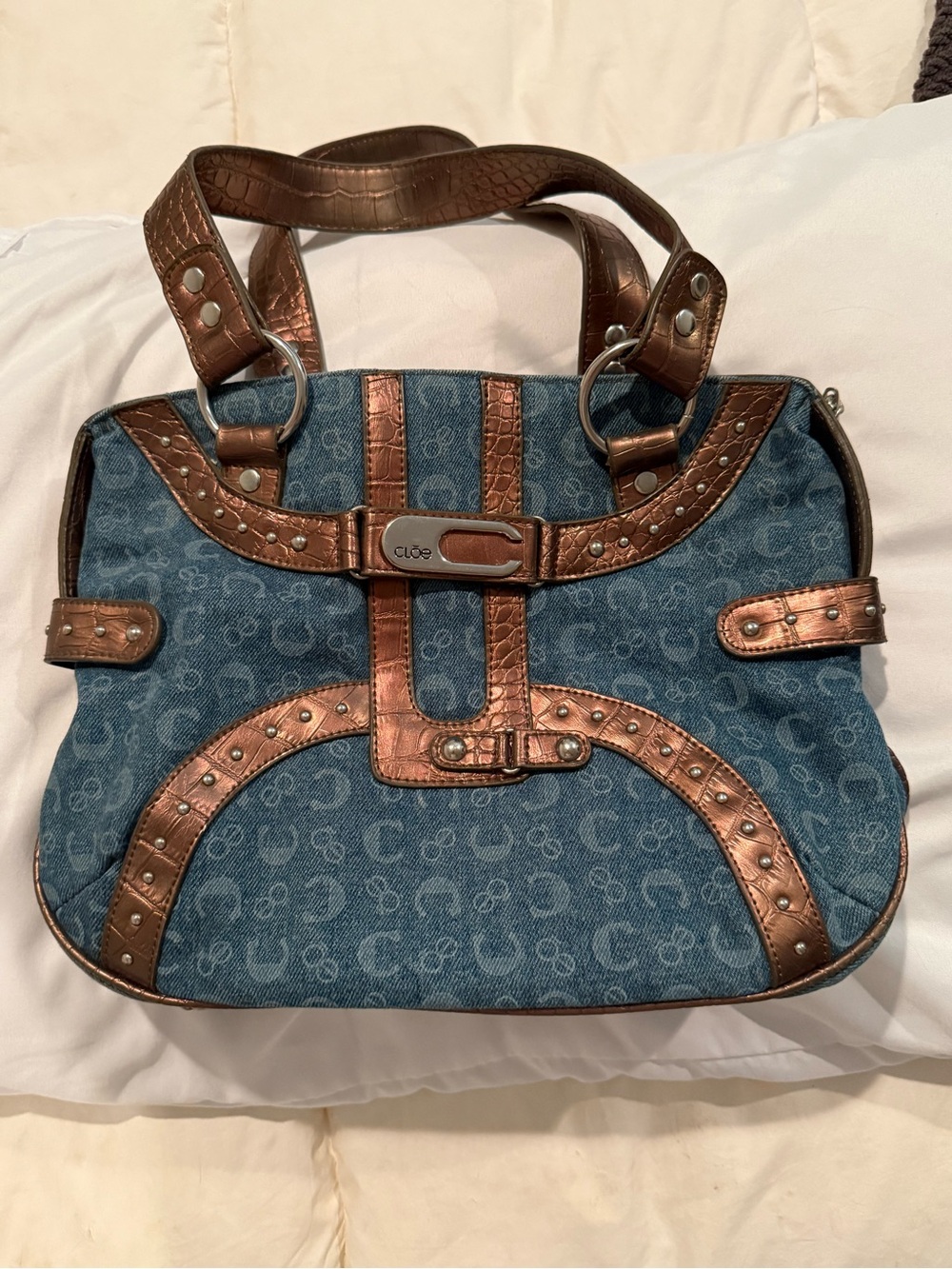 Clöe monogram denim shoulder bag